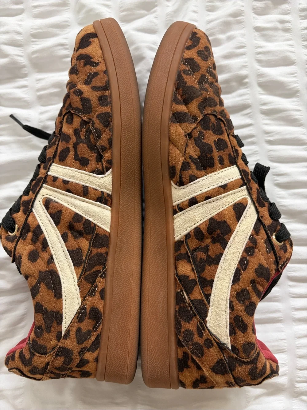 Steve Madden Madrid Leopard-Print Sneakers with Black Laces and Red Lining. GUC!